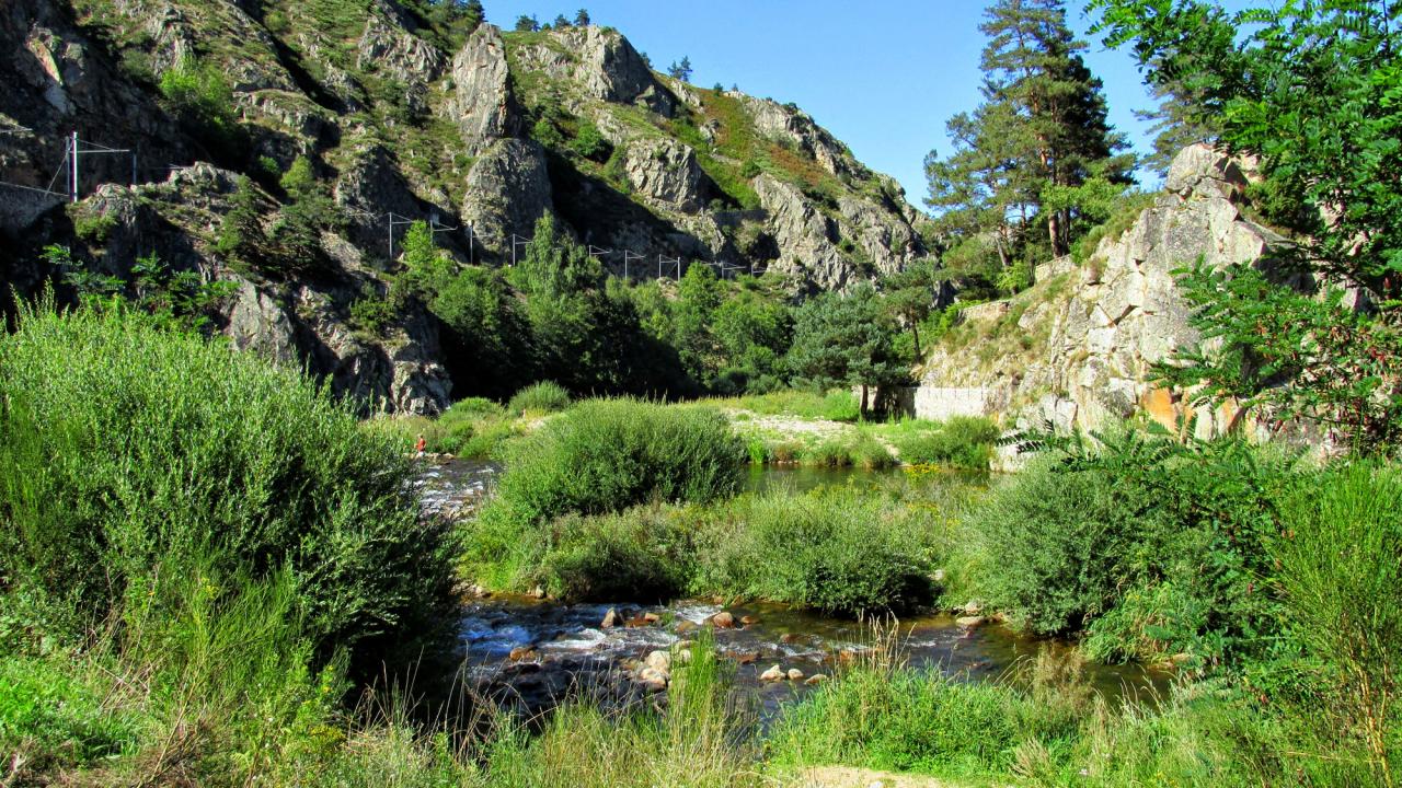 A coté du camping